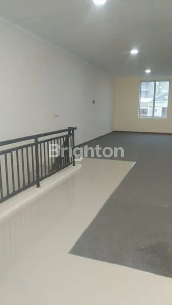 image RUKO GANDENG 4 LANTAI SIAP PAKAI (8)