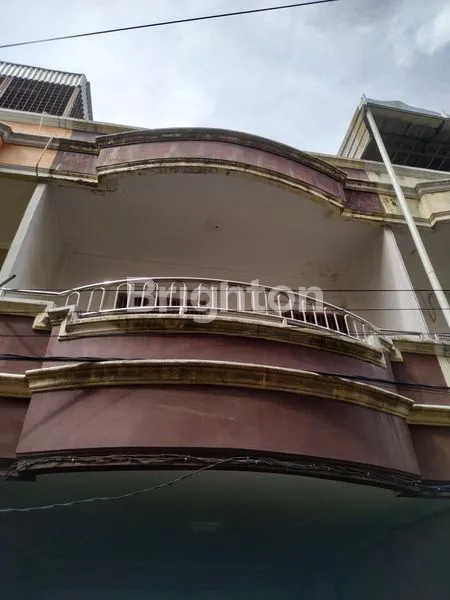 image PALEMBANG, DEMPO DALAM TOWN HAUSE (2)