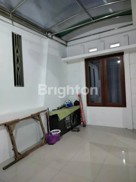 image DIJUAL RUMAH SEMI FURNISH DI DAERAH SULFAT MALANG (4)