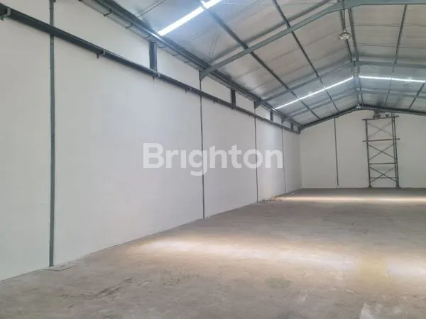 image GUDANG BARU RENOVASI MARGOMULYO PERMAI SURABAYA (5)