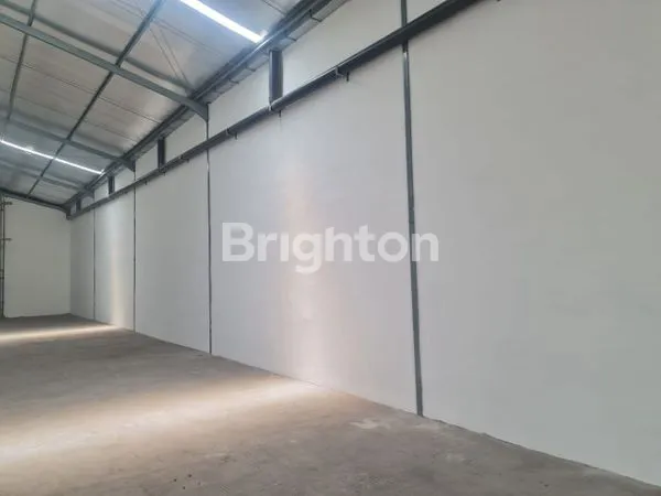 image GUDANG BARU RENOVASI MARGOMULYO PERMAI SURABAYA (3)