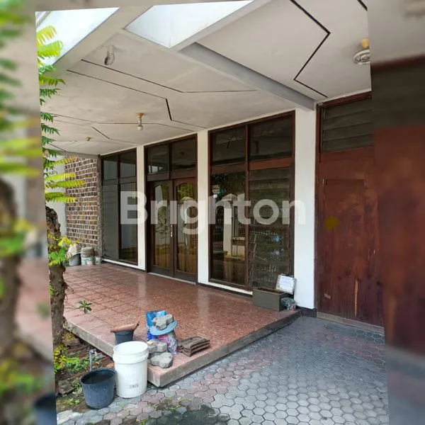 image RUMAH KOKOH NOL JALAN RAYA KEMBAR NGAGEL JAYA UTARA (1)