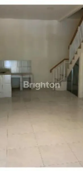 image RUMAH BAGUS 2 LANTAI DI KELAPA GADING (5)