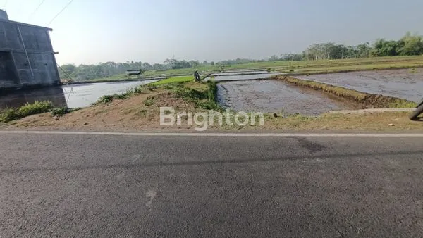 TANAH DIJUAL PINGGIR JALAN LT 1.100 M2 DI BAKALAN KRAJAN, KEC SUKUN, KOTA MALANG