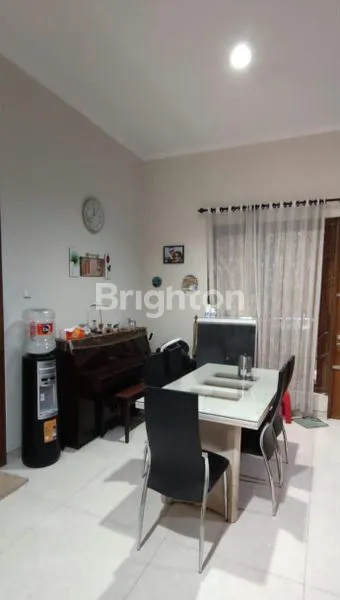 image RUMAH MEWAH LOKASI STRATEGIS SIMPANG LIMA SEMARANG, DEKAT CITRALAND MALL (4)