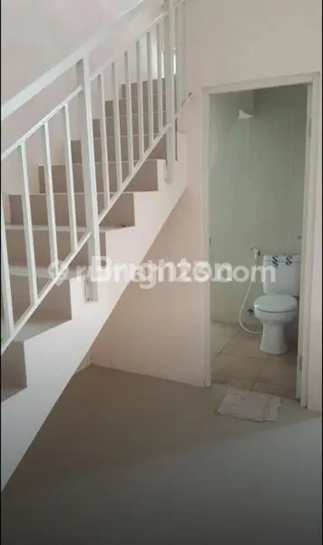 image RUMAH 2 LANTAI SIAP HUNI (7)