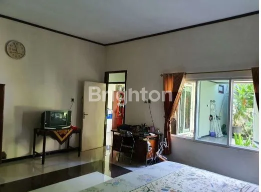 image RUNGKUT ASRI TIMUR SIAP HUNI, SELANGKAH DR MERR (2)