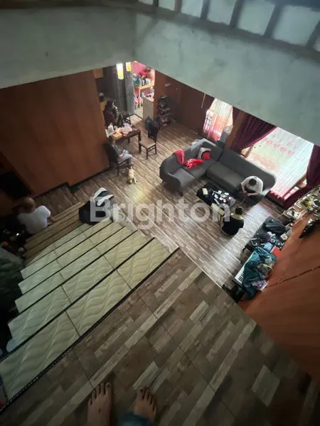 image RUMAH BAGUS DIJUAL CEPAT 3 LANTAI DI JATI ASIH BEKASI (4)