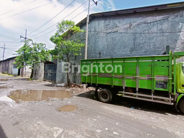image GUDANG AREA INDUSTRI GUNUNG ANYAR TAMBAK (3)