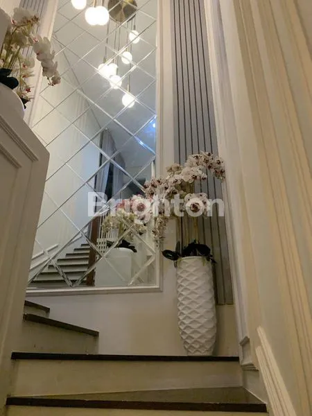 image RUMAH DI CITRALAND DRIYOREJO CBD GRESIK DEKAT PINTU TOL SUMO (7)