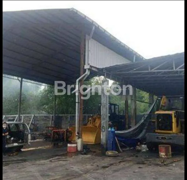 image GUDANG SIAP PAKAI SEGOROMADU VETERAN GRESIK  (2)