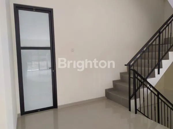 image RUKO HOEK 3 LANTAI DG SKY TERRACE DAN OUTDOOR AREA STRATEGIS TIDAR MALANG (4)