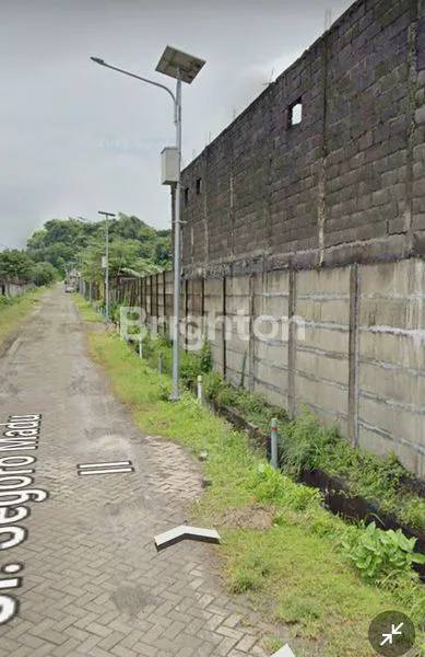 image TANAH INDUSTRI SEGOROMADU VETERAN KEBOMAS GRESIK (3)