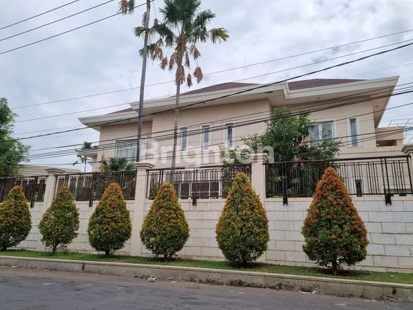 Gambar Property RUMAH TERAWAT DAN SIAP HUNI DI KERTAJAYA INDAH SURABAYA