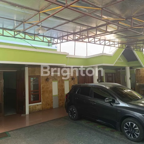 image RUMAH SECOND TERAWAT DI RUNGKUT, DEKAT MERR (2)