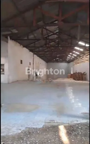 image GUDANG DISEWAKAN DI PASURUAN, NOL JALAN ARAH SURABAYA (3)