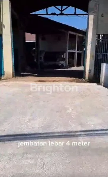 image GUDANG DISEWAKAN DI PASURUAN, NOL JALAN ARAH SURABAYA (4)