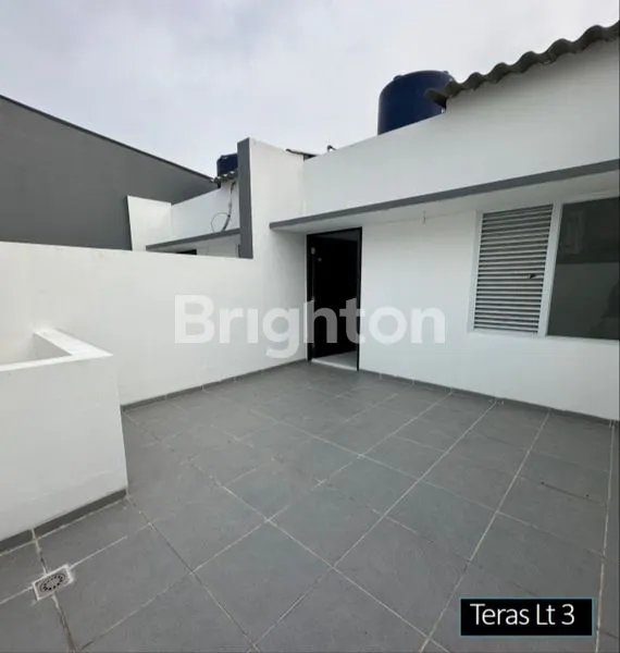 image RUMAH BARU TANJUNG DUREN 3 LT MINIMALIS LOKASI STRATEGIS BEBAS BANJIR READY 2 UNIT (2)