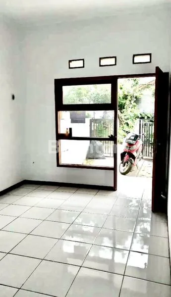 image RUMAH SIAP HUNI JAGAKARSA, DEKAT ISTN DEPOK (1)