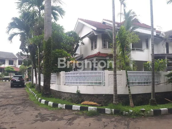 image JUAL CEPAT DAN MURAH RUMAH HOOK 2 LANTAI CANTIK DI BARANANGSIANG INDAH (1)
