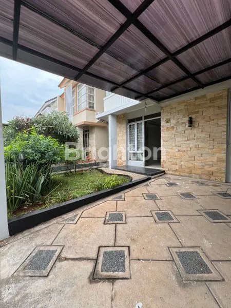 image RUMAH CANTIK SEMI FURNISH DI CLUSTER METLAND TRANSYOGI CILEUNGSI DEKAT MALL METROPOLITAN (1)