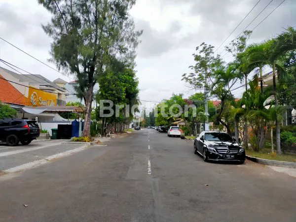 image RUMAH MODEL HERITAGE DI PUSAT KOTA SURABAYA, JALAN SEPI DAN TENANG, MEMILIKI SEJARAH DAN DAYA TARIK SENDIRI (3)