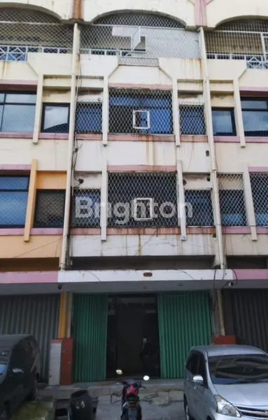 image RUKO 4 LANTAI DEKAT PELABUHAN DI MITRA BAHARI PLUIT SIAP PAKAI (1)