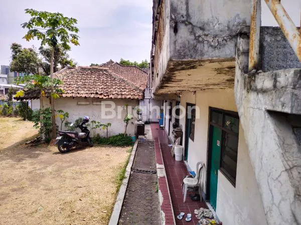 image RUMAH KOST STRATEGIS HITUNG TANAH DI CIKUTRA  (4)