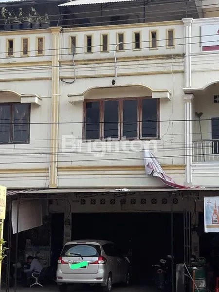 RUKO STRATEGIS DI PRABUMULIH