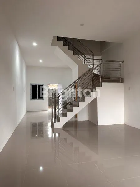 image TOWN HOUSE MINIMALIS JLN KAPTEN SUMARSONO (2)