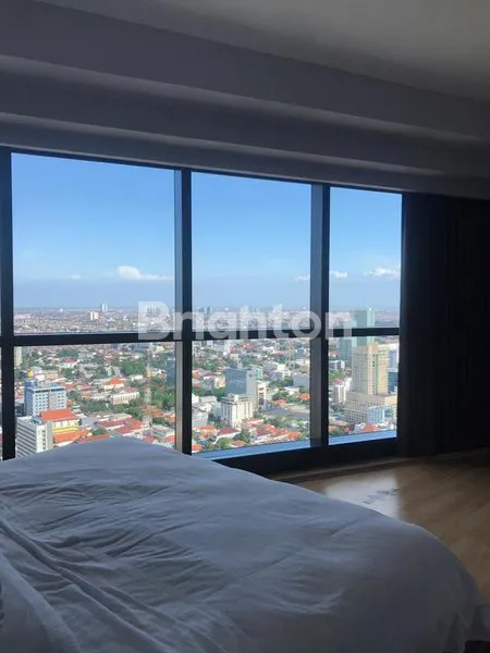 image APARTEMENT MEWAH CONNECT TUNJUNGAN PLAZA THE PEAK ONE ICON FULL FURNISHED MEWAH (3)