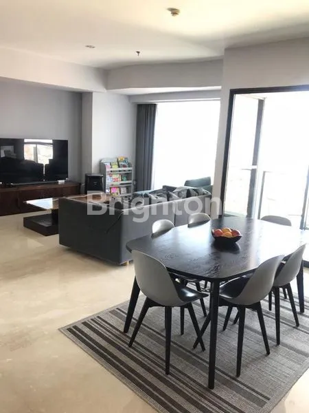 image APARTEMENT MEWAH CONNECT TUNJUNGAN PLAZA THE PEAK ONE ICON FULL FURNISHED MEWAH (7)