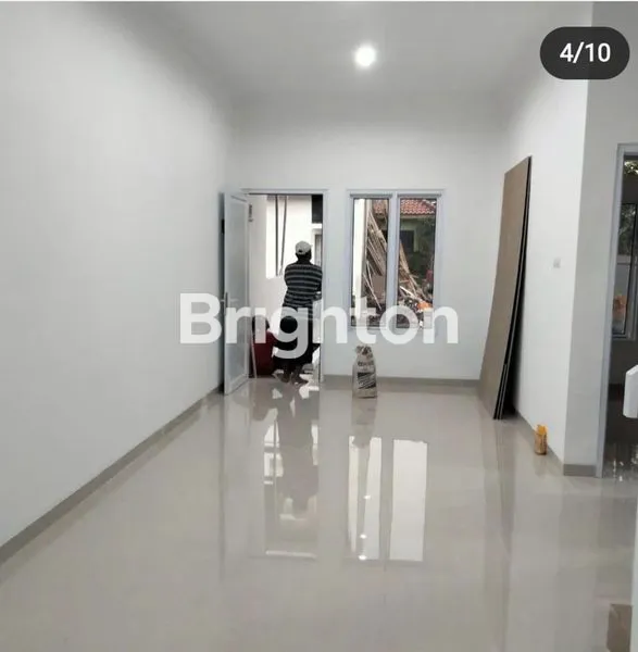 image RUMAH MEWAH 2 LANTAI STRATEGIS DI KOTA DEPOK (8)