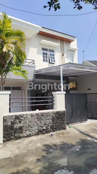 image RUMAH BARU RENOVASI MANAHAN PUSAT KOTA SOLO DEKAT DENGAN TOL NGEMPLAK (1)