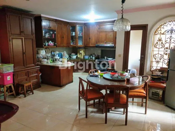 image RUMAH HOOK BAGUS DI KELAPA GADING JAKARTA UTARA (4)