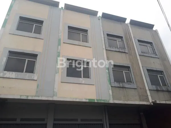 image 3,5 UNIT RUKO 3 LANTAI DAN GUDANG  LUAS DI JL. MERDEKA BOGOR (3)