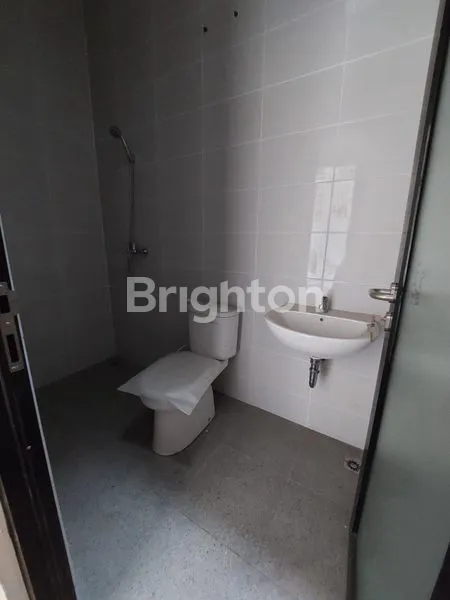 image RUMAH BARU MINI CLUSTER 2 LANTAI SUNRISE GARDEN (2)