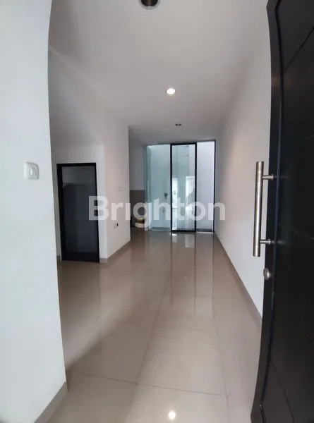 image RUMAH BARU MINI CLUSTER 2 LANTAI SUNRISE GARDEN (6)