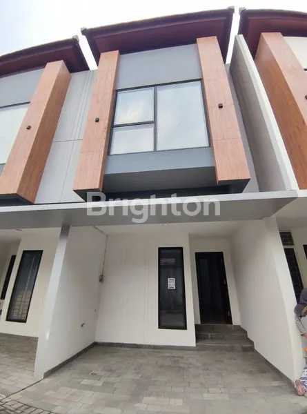 image RUMAH BARU MINI CLUSTER 2 LANTAI SUNRISE GARDEN (1)