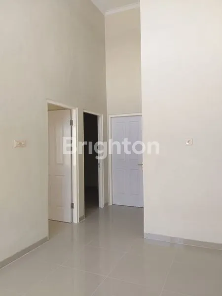 image HUNIAN GRESS, MURAH DI PERUM MEDAYU UTARA (6)