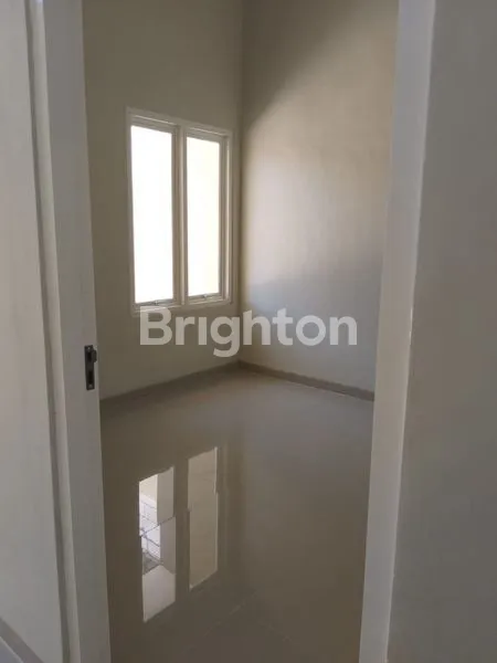 image HUNIAN GRESS, MURAH DI PERUM MEDAYU UTARA (3)