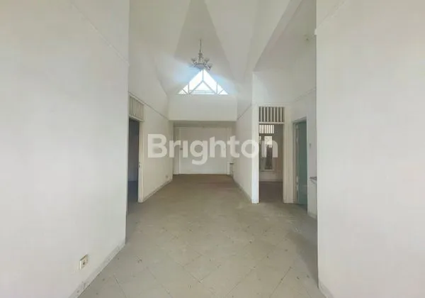 image RUMAH DI LIPPO KARAWACI TANGERANG (2)