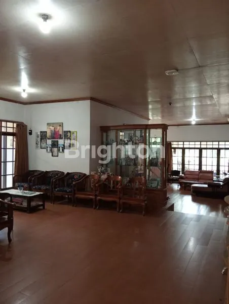 image RUMAH DI LINGKUNGAN YANG AMAN DEKAT DENGAN KOTA BARU PARAHYANGAN (2)