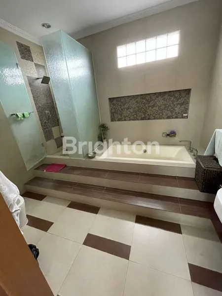 image RUKO GANDENG DUA UNIT DI ANGKE JAKARTA BARAT (2)