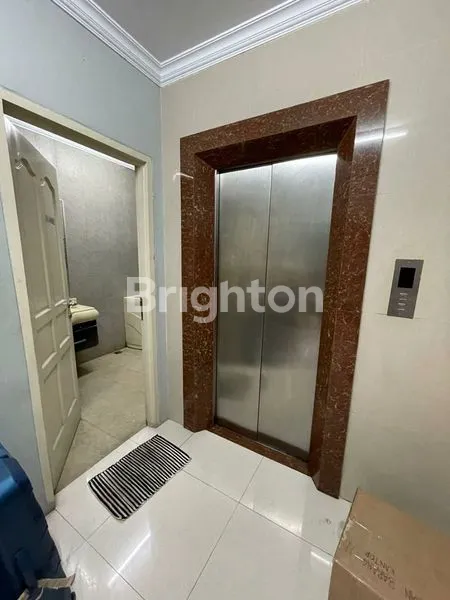 image RUKO GANDENG DUA UNIT DI ANGKE JAKARTA BARAT (6)