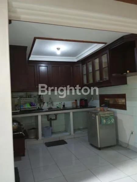 image RUMAH ASRI LOKASI STRATEGIS COCOK UNTUK HUNIAN ATAU KOSAN (2)