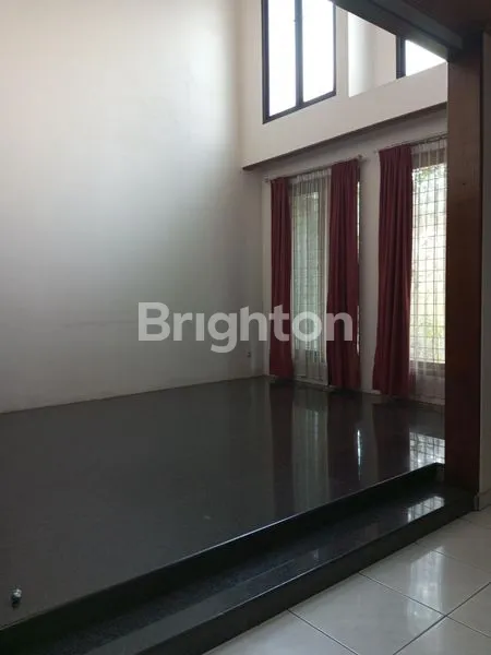 image RUMAH ASRI LOKASI STRATEGIS COCOK UNTUK HUNIAN ATAU KOSAN (5)