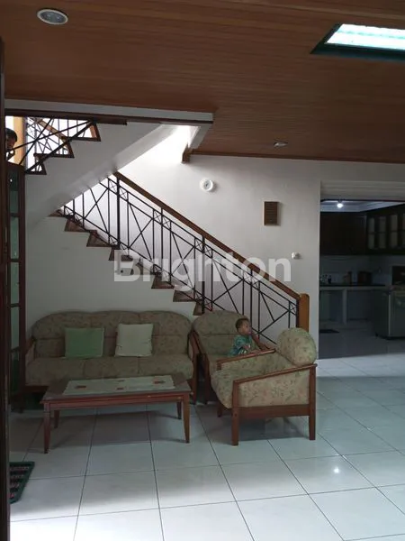 image RUMAH ASRI LOKASI STRATEGIS COCOK UNTUK HUNIAN ATAU KOSAN (6)