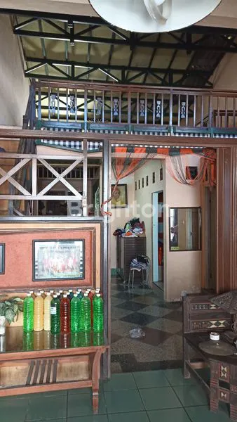 image RUMAH BUTUH CEPAT LAKU 2 LT DI DAERAH SEMOLOWARU SURABAYA  (1)