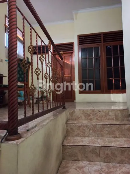 image RUMAH 2 LANTAI LINGKUNGAN ASRI DI TAMAN WISMA ASRI BEKASI UTARA (3)